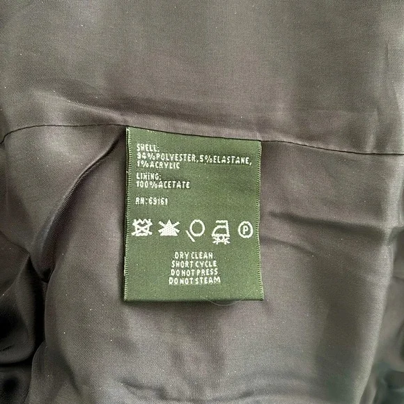 NWOT Carlisle Textured Dark Purple Lined Blazer. Decorative Buttons. Size 6 - Picture 11 of 14